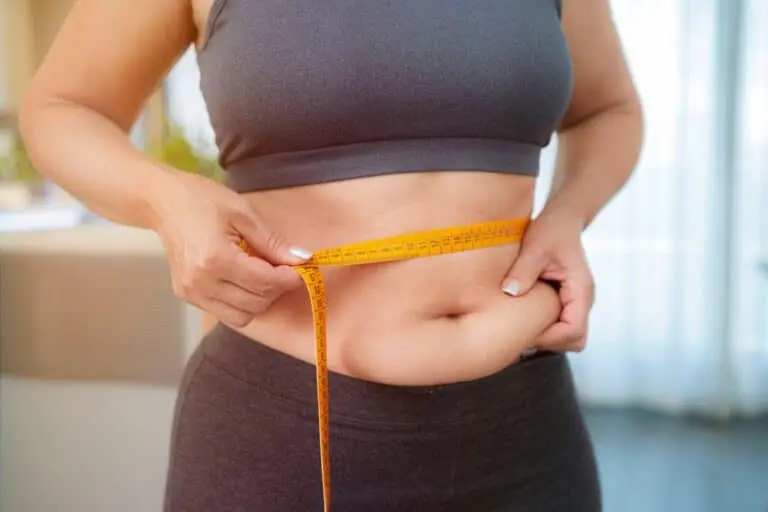 Medindo a cintura, gordura abdominal
