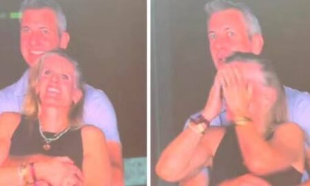 O flagrante de Andy Byron e Kristin Cabot no show do Coldplay