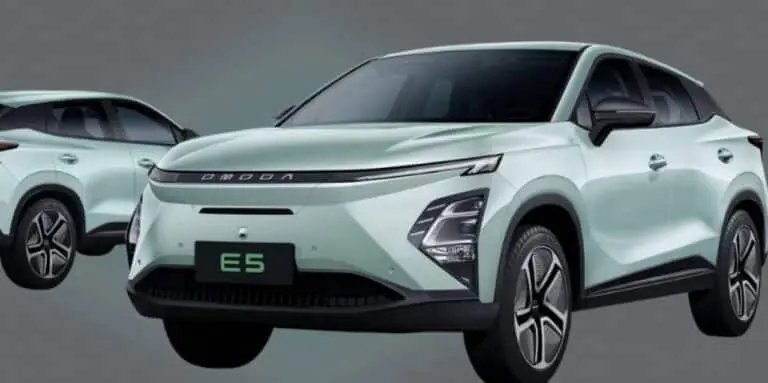 Omoda E5 -