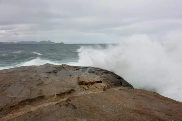 Ondas Ressaca