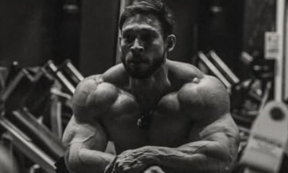 Ramon Dino recebe apoio de Derek Lunsford para brilhar no Mr. Olympia