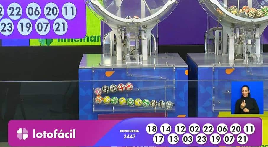Resultado Lotofácil 3447 com pagamento de R$ 10 milhões nas Loterias Caixa: 18 - 17 - 14 - 13 - 12 - 03 - 02 - 23 - 22 - 19 - 06 - 07 - 20 - 21 - 11 -