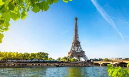 Rioa Sena Paris