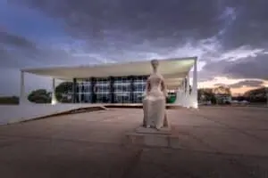 Novas regras da aposentadoria por incapacidade permanente em 2026 após decisão do STF