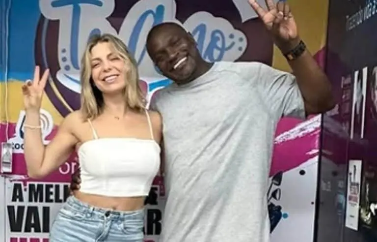 Sheila Mello e Jacare