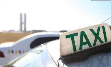 Taxi