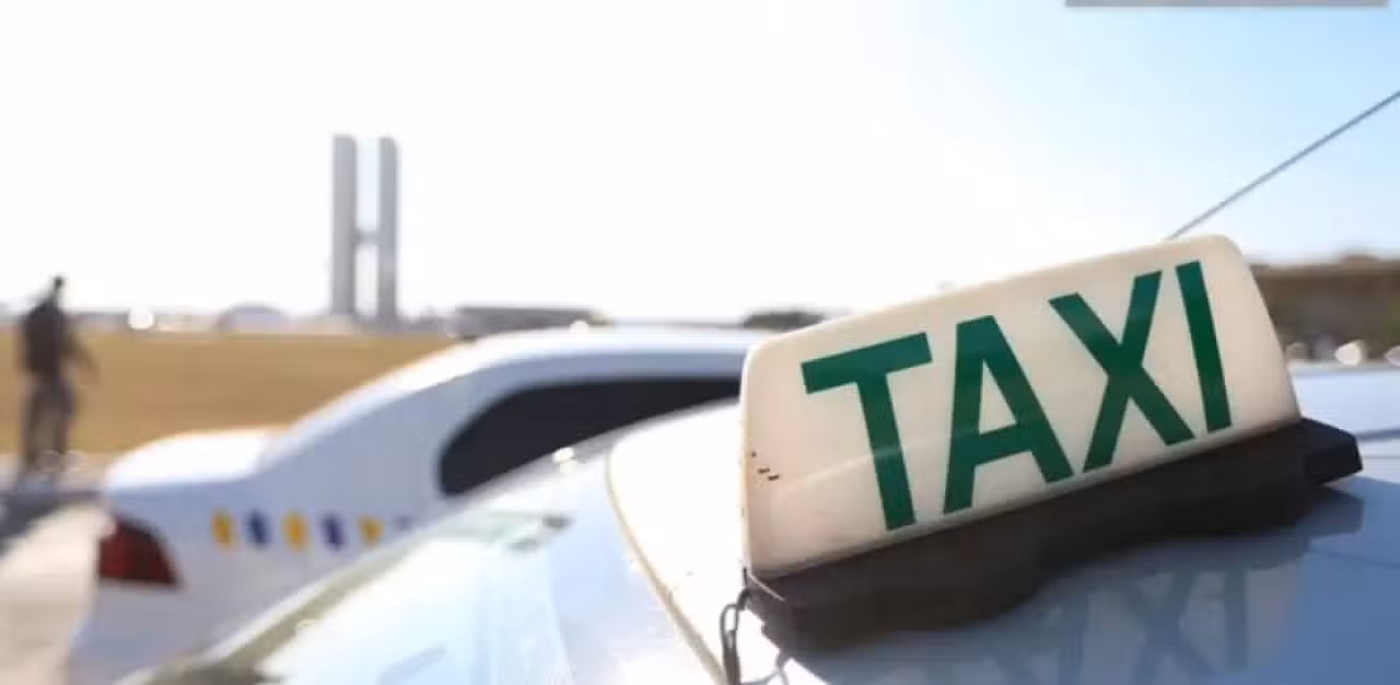 Taxi
