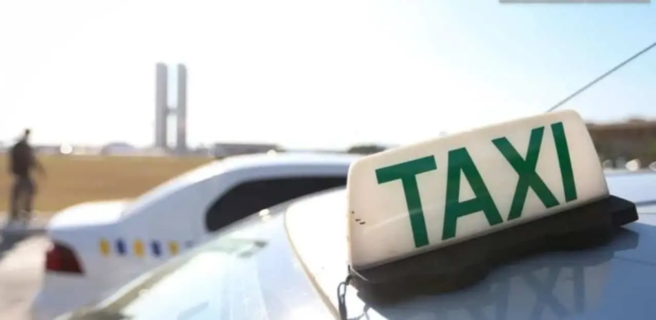 Taxi