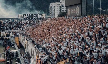 Torcida do Santos na Vila