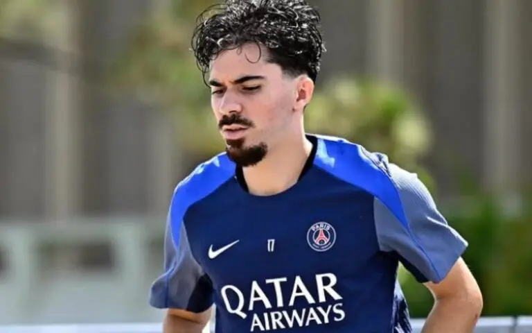 Vitinha.