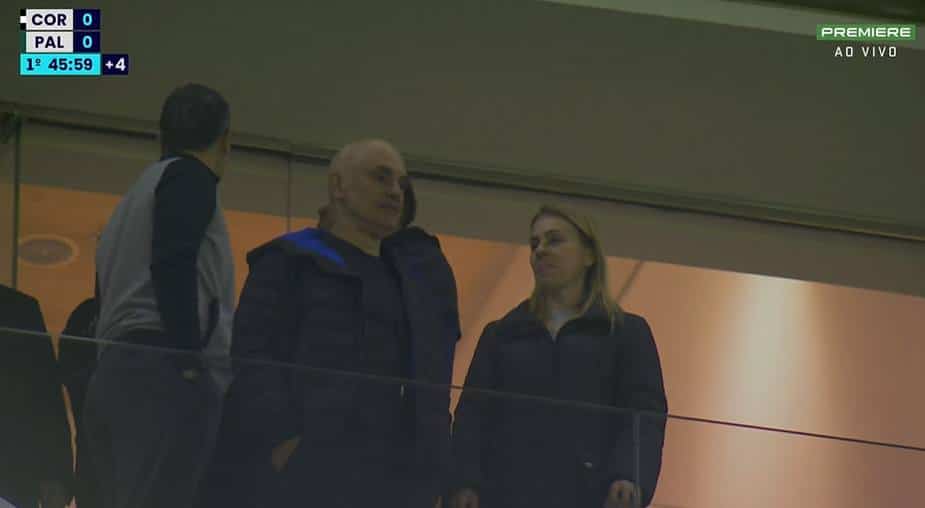 alexandre de moraes é vaiado em campo