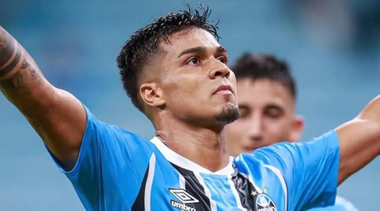 Grêmio oficializa empréstimo de Matías Arezo ao Peñarol por US$ 500 mil até 2025