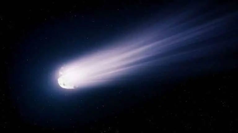 Cometa e Espaço