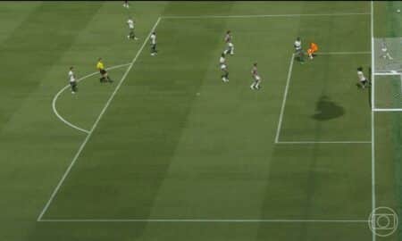 em cima da linha quase gol