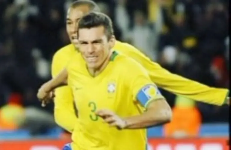 ex-zagueiro Lúcio
