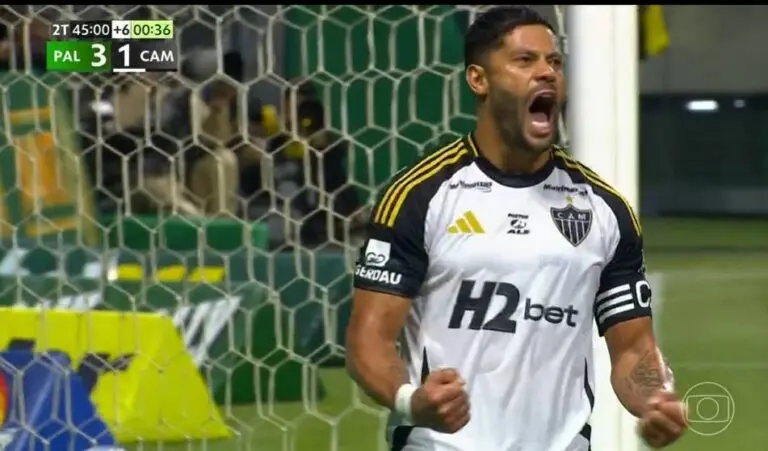 gol de hulk de falta