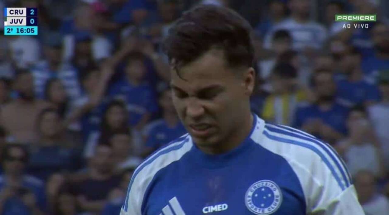 VAR dá pênalti em Kaio Jorge em jogo quente entre Cruzeiro x Juventude no Brasileirão