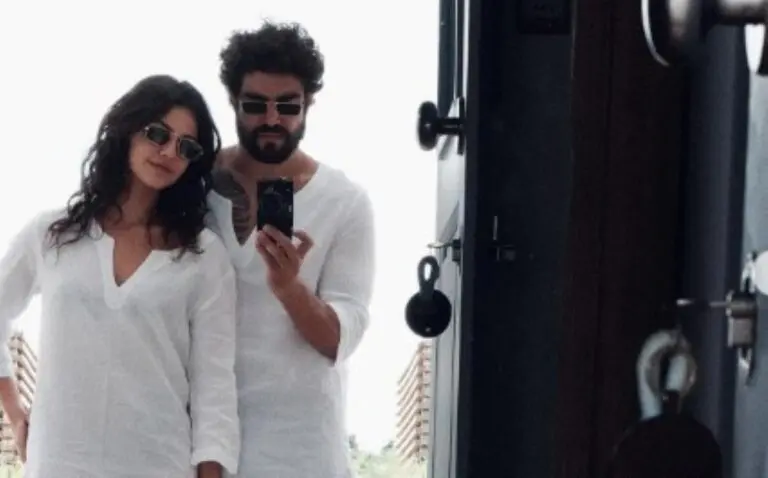 vitoria bohn e Caio Castro