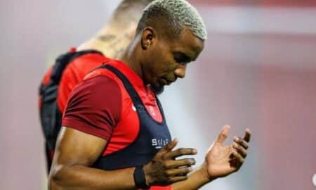 volante Thiago Mendes