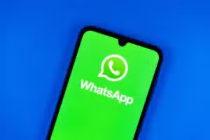 Meta розробляє нове сповіщення безпеки для WhatsApp, щоб блокувати несанкціонований доступ через Android