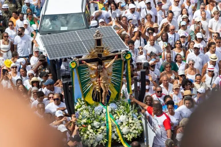 15 de agosto Dia do Senhor do Bonfim