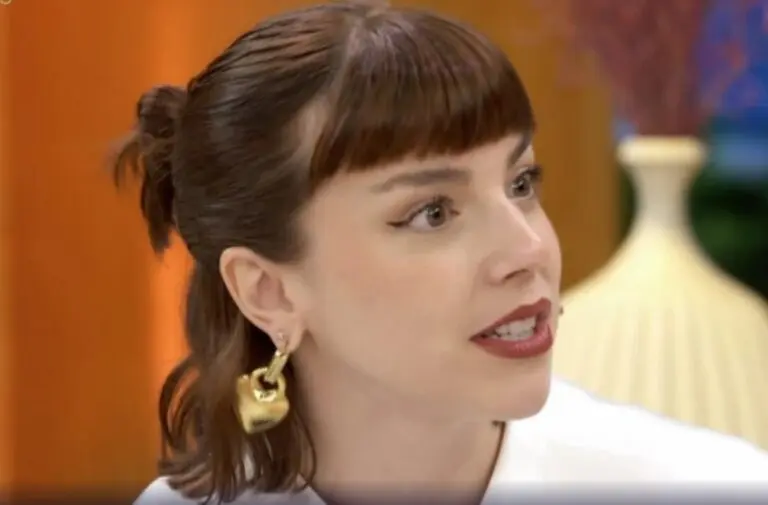 Alice Wegmann interpreta Solange Duprat em Vale Tudo