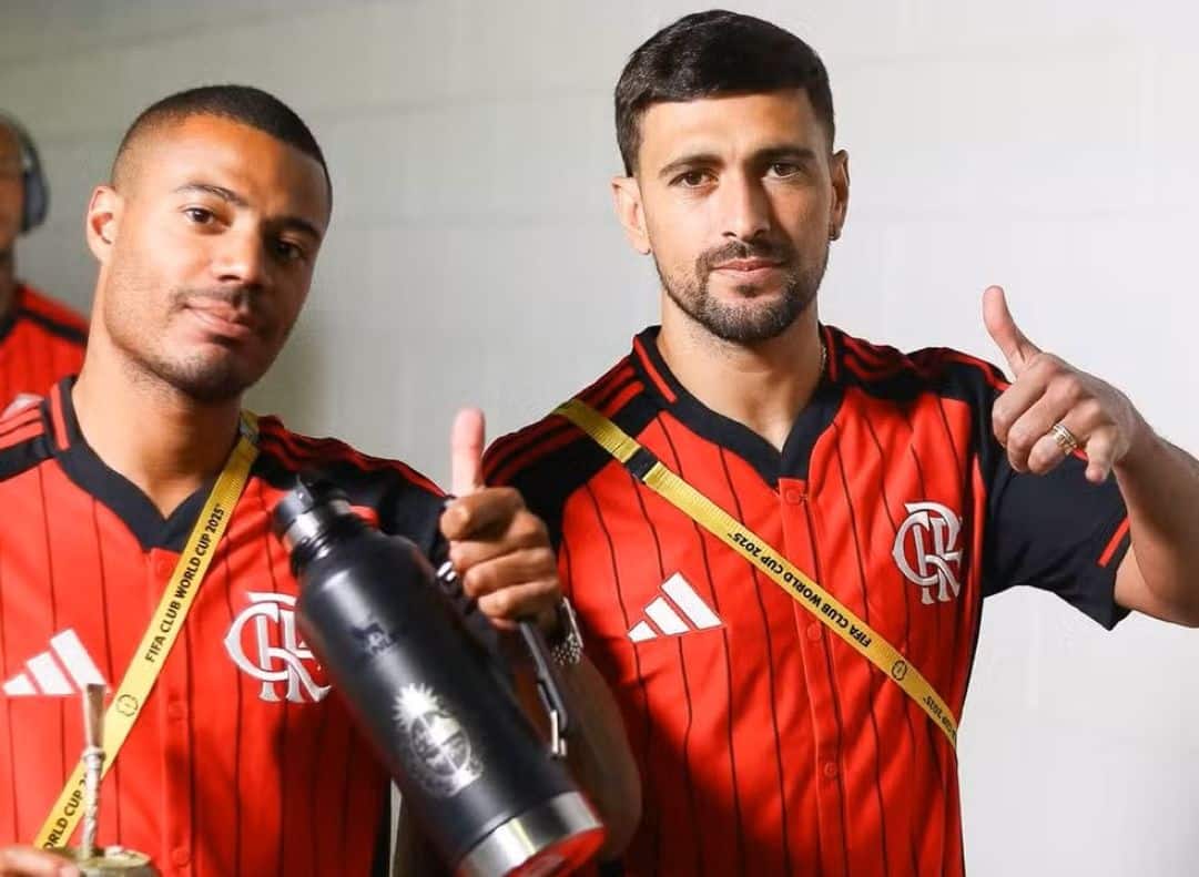 Arrascaeta e De La Cruz