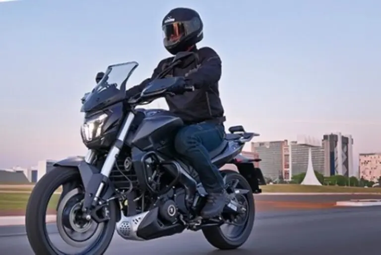 Bajaj Dominar 400