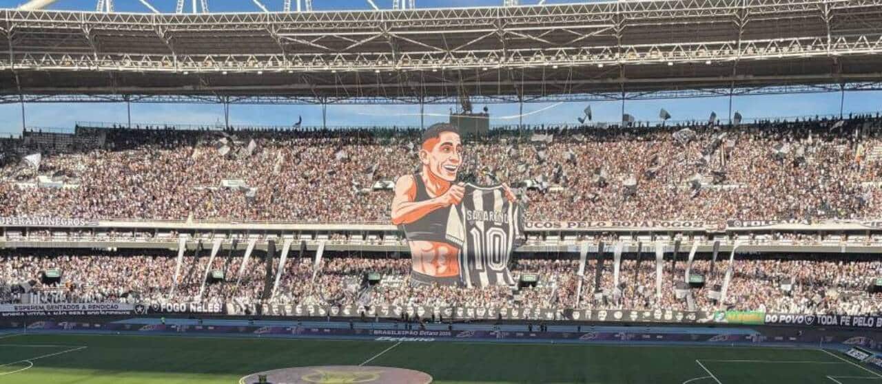 Pênalti cancelado pelo VAR agita Botafogo x Cruzeiro no Engenhão pelo Brasileirão