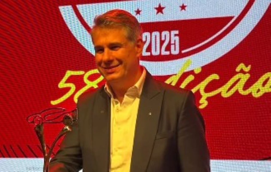 CEO Ciro Possobom