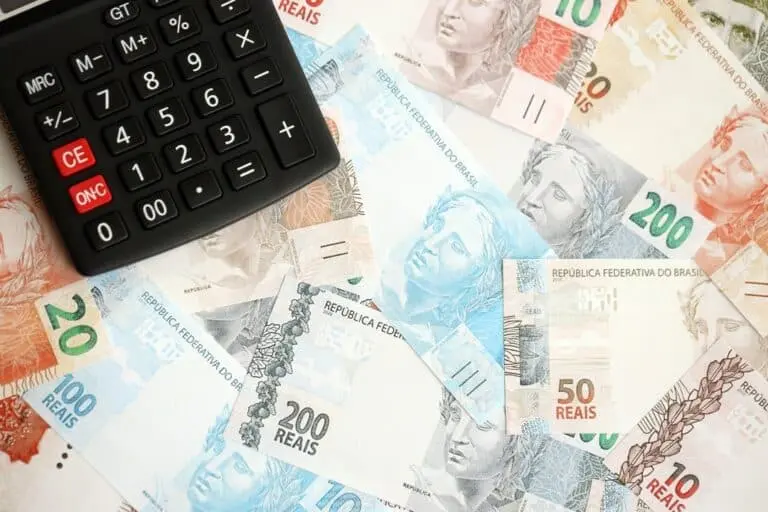 Calculadora, dinheiro