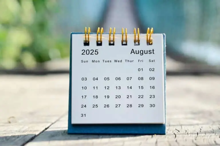 Calendário agosto 2025