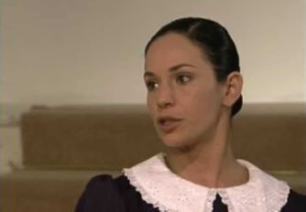 Carlota em 'Maria do Bairro'