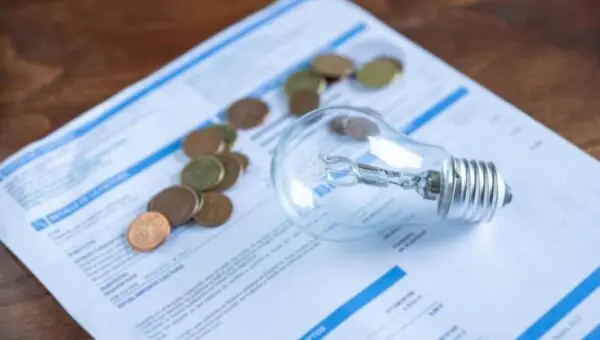 Novas regras da Tarifa Social de energia elétrica em 2026 ajudam milhões de famílias