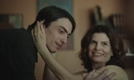 Debora Bloch e Jaffar Bambirra em Dias Perfeitos