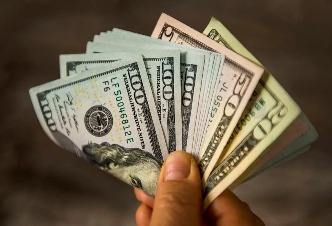 Dólar