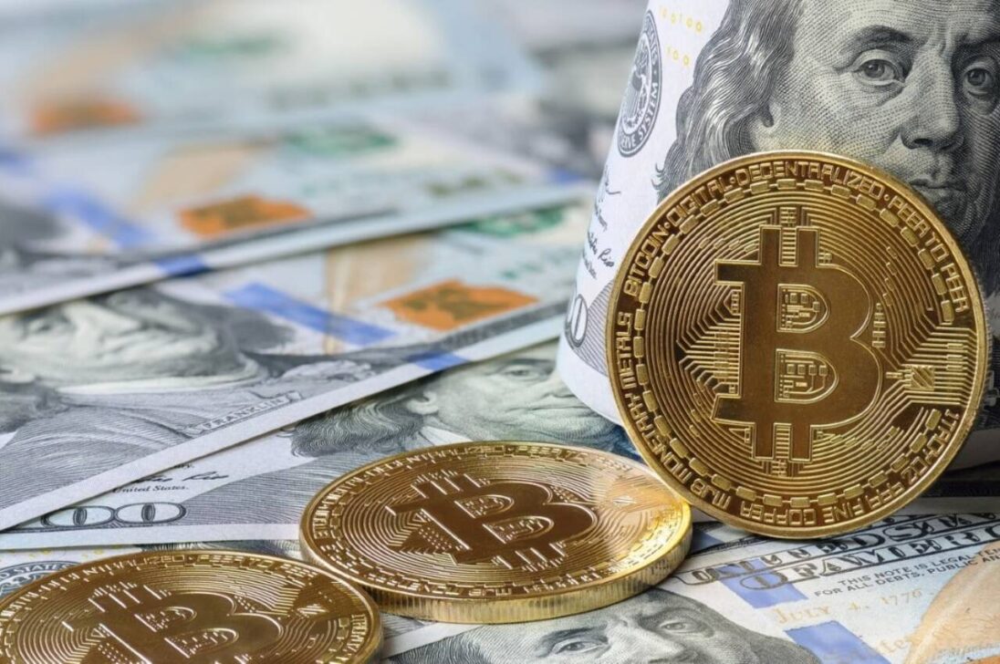 Dólar e Bitcoin