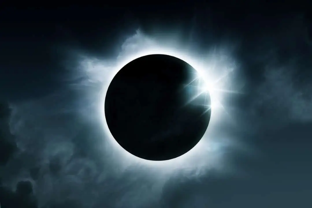Eclipse lunar total