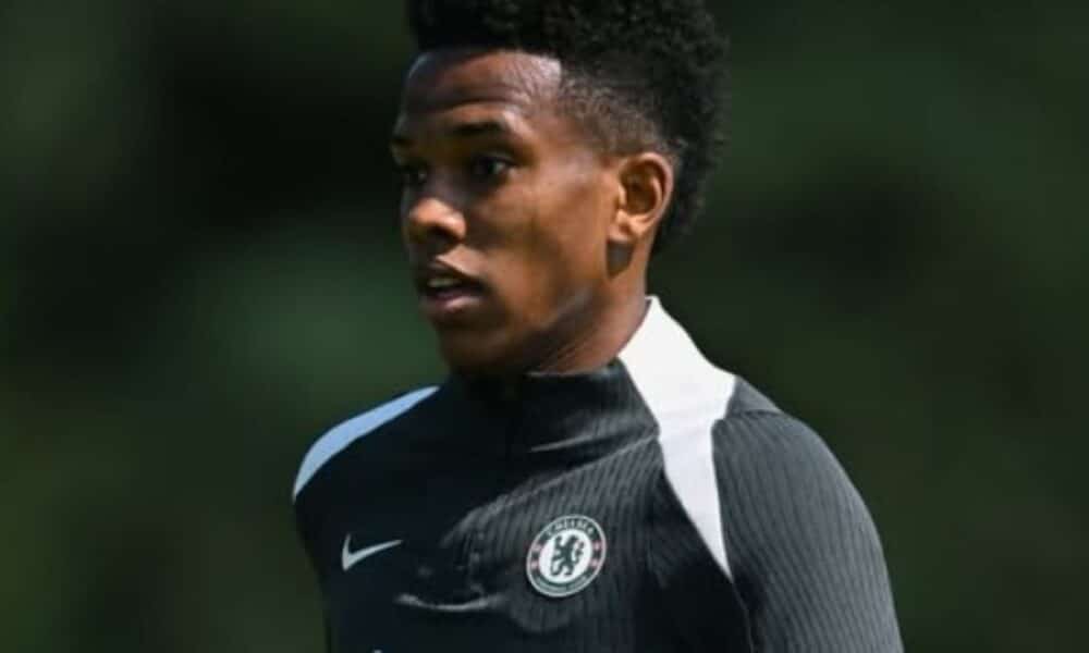 Estêvão, ex-Palmeiras, brilha em treinos e promete impacto na estreia do Chelsea x Bayer Leverkusen
