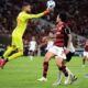 Everson e Pedro no jogo da copa do brasil Atlético-MG x Flamengo