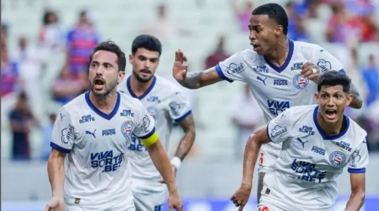 Everton Ribeiro Jean Lucas Bahia