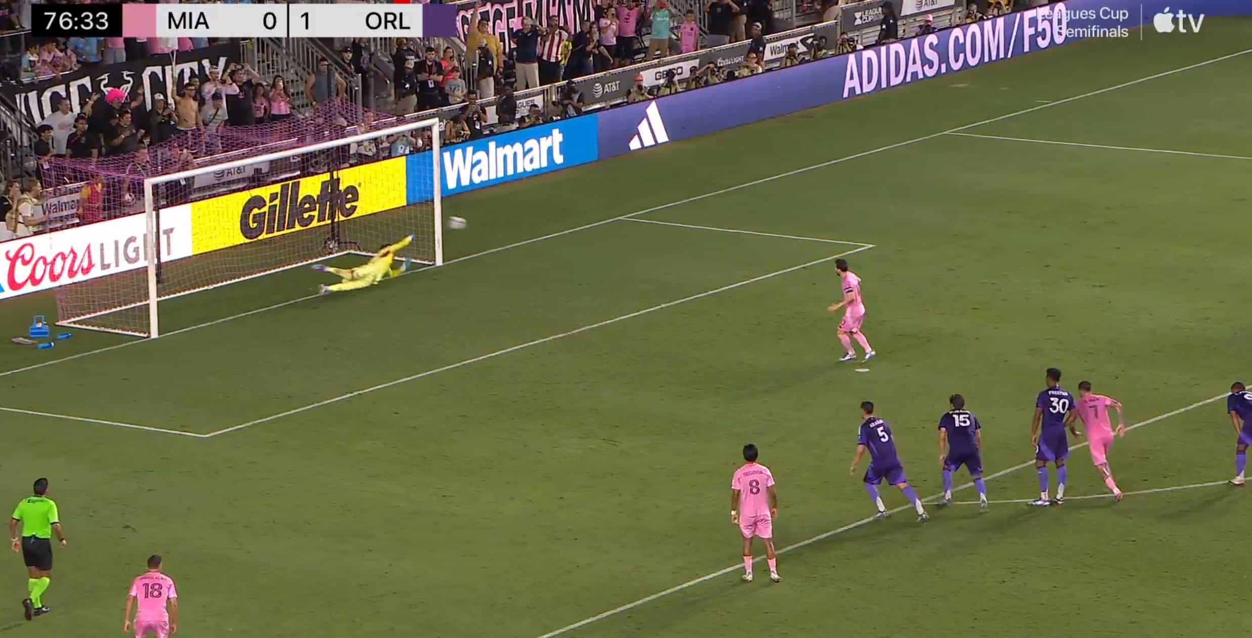 Gol de penalti messi