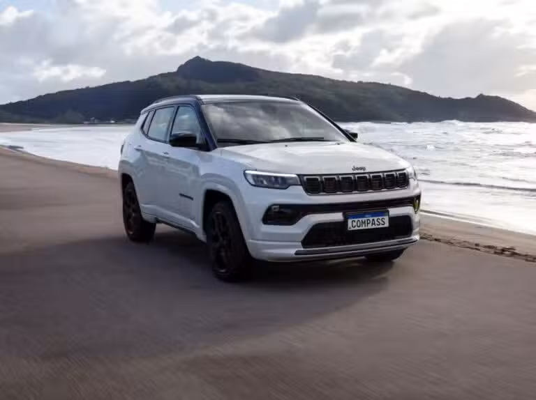 Jeep Compass 2026 Blackhawk