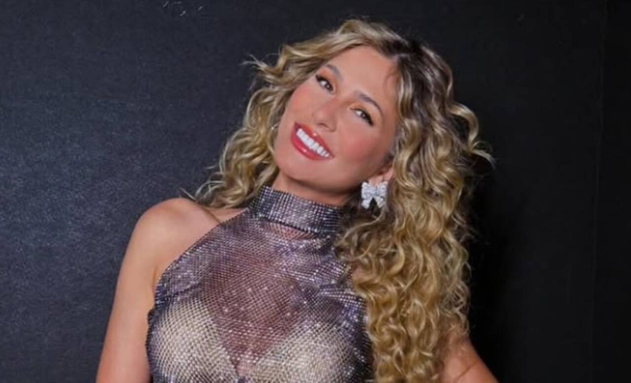 Lívia Andrade descarta romance com Pedro Scooby após carona