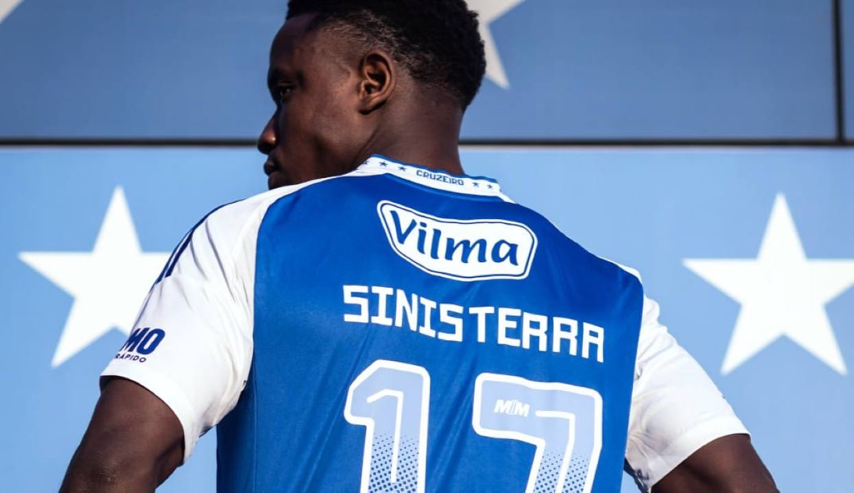 Luis Sinisterra 17 Cruzeiro