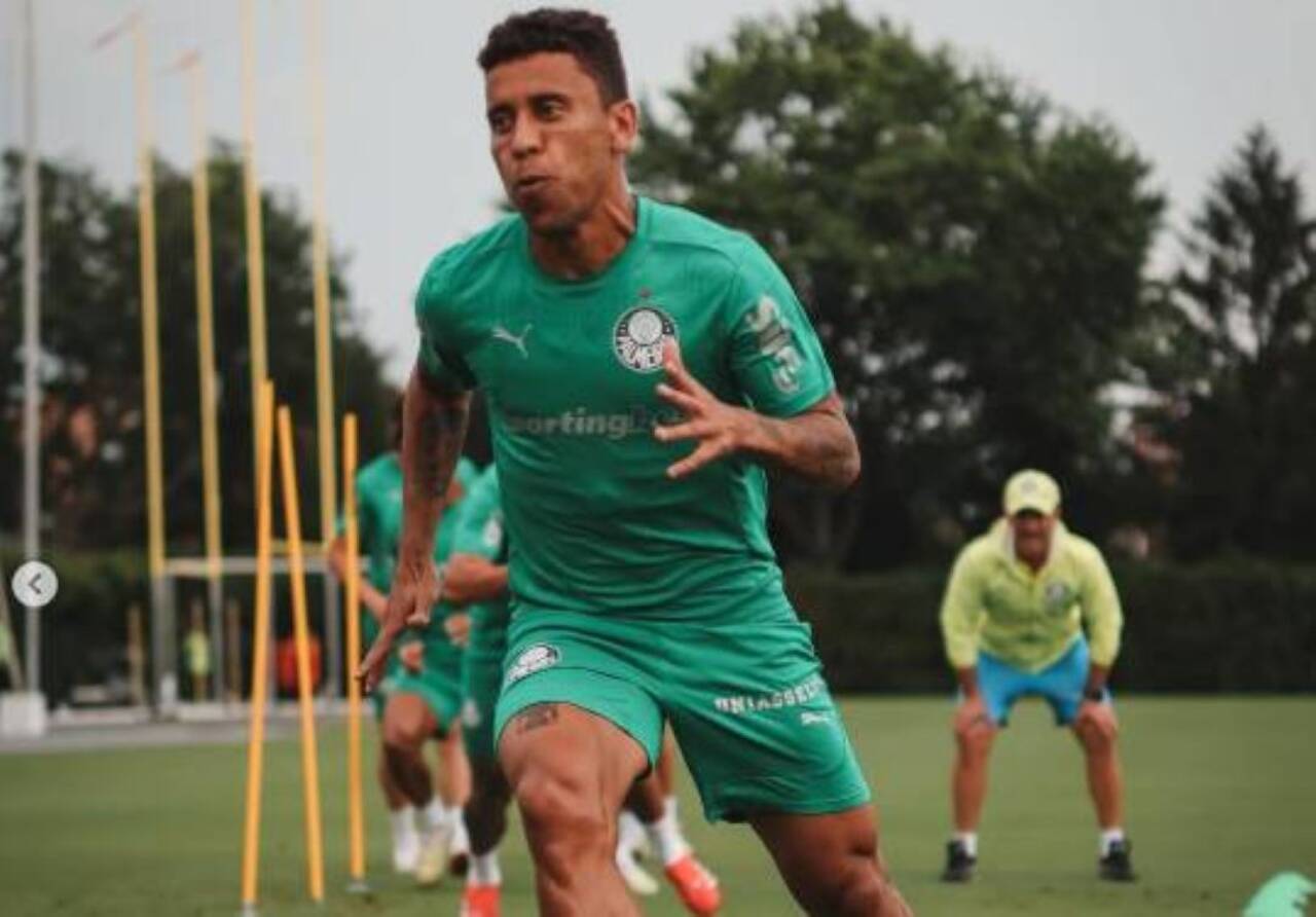 Marcos Rocha desembarca em Porto Alegre para reforçar o Grêmio até 2026
