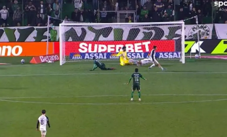 Matheus Babi gol Juventude