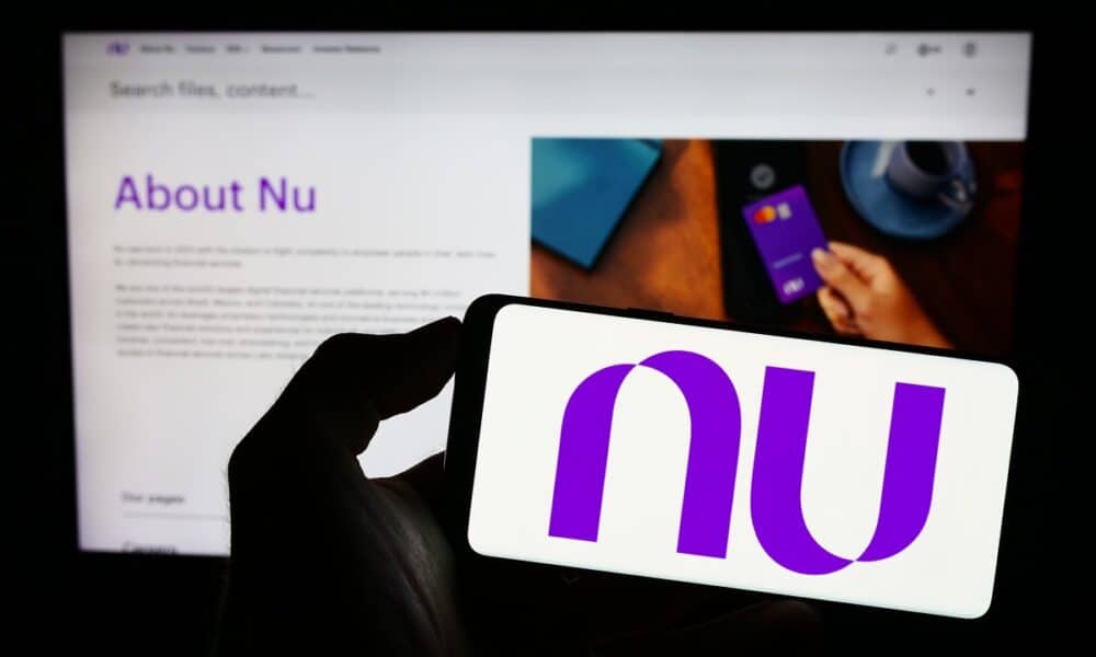 Clientes do Nubank enfrentam problemas para acessar aplicativo e usar Pix em 14 de agosto