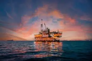 Amapá celebra descoberta de “petróleo chique”, óleo leve que Lula equipara ao Pré-Sal