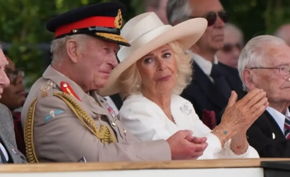 Rei Charles e Rainha Camilla